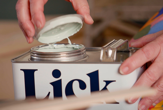 tub of lick paint